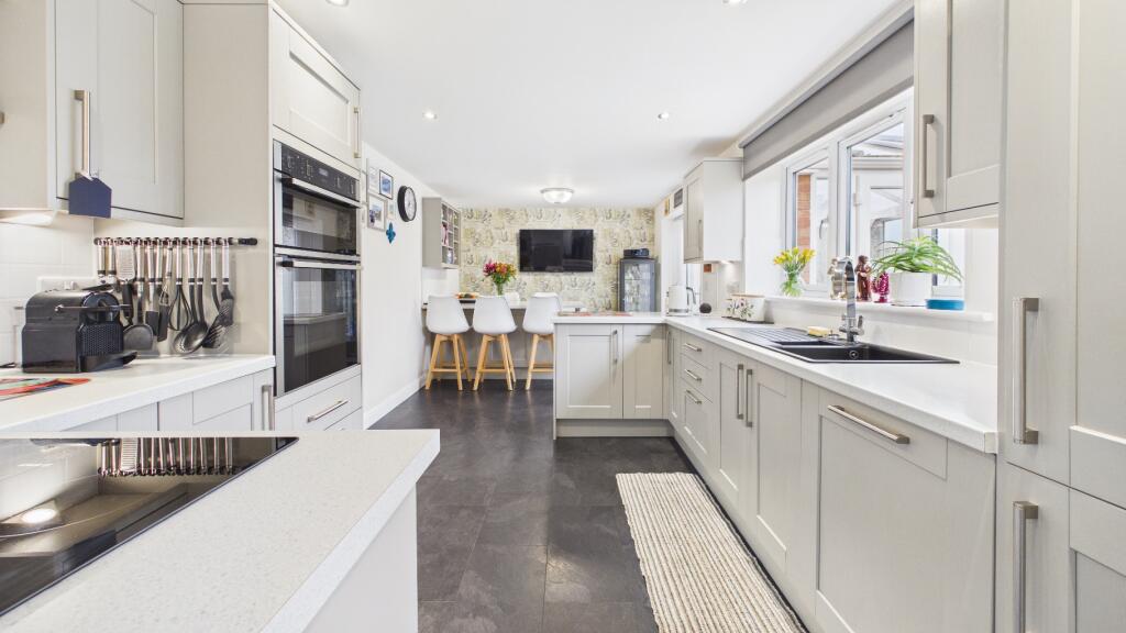 House in Derby - View 2
