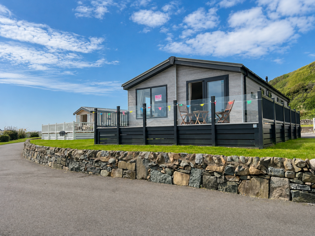 2-bed caravan on Willerby Boston Twin Unit, West Barr Holiday Park, Port William, Newton Stewart, Dumfries and Galloway, DG8 9QS, £79,995