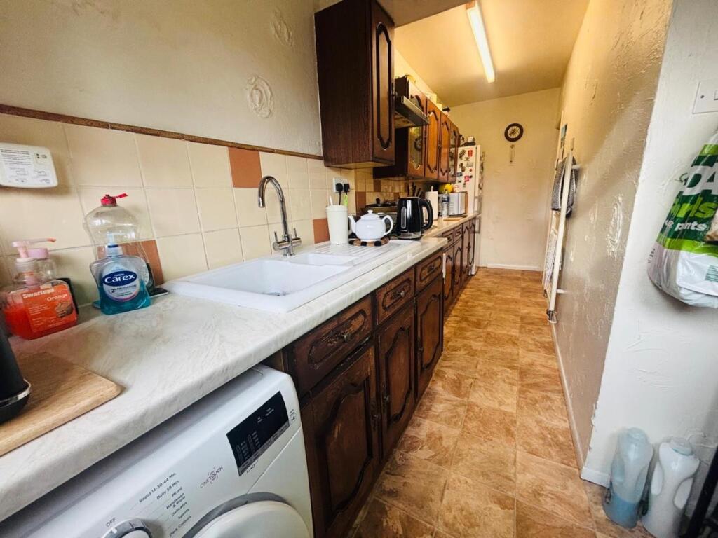 Stanton Avenue, Spinney Hill, Northampton NN3 - View 6
