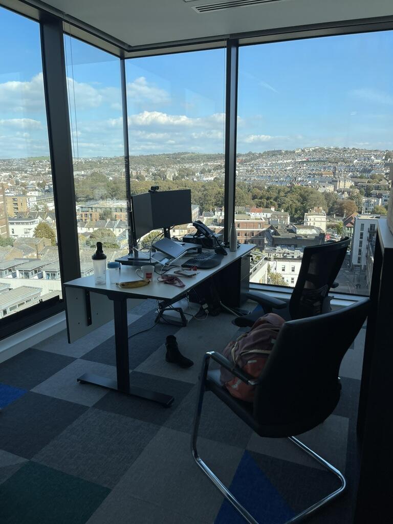 Photo 16