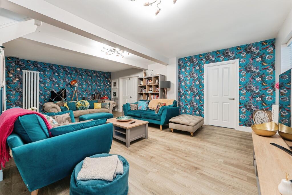 House in Peterborough - View 5