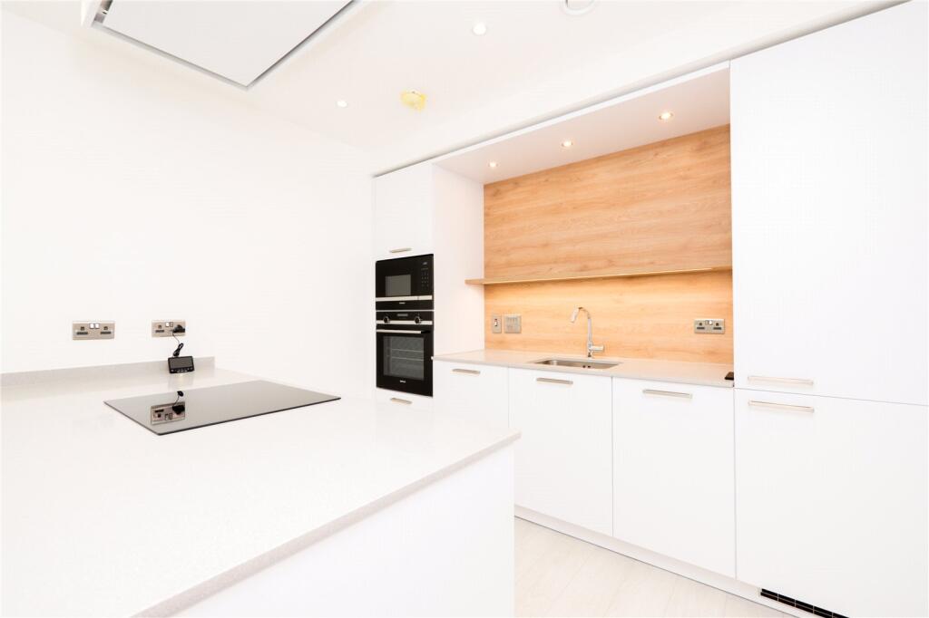 Apartment in Edinburgh - More