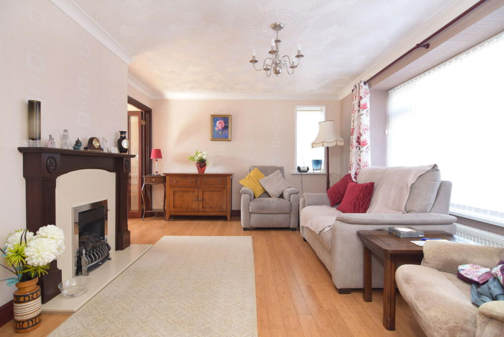 Avon Road, South Wootton photo 4