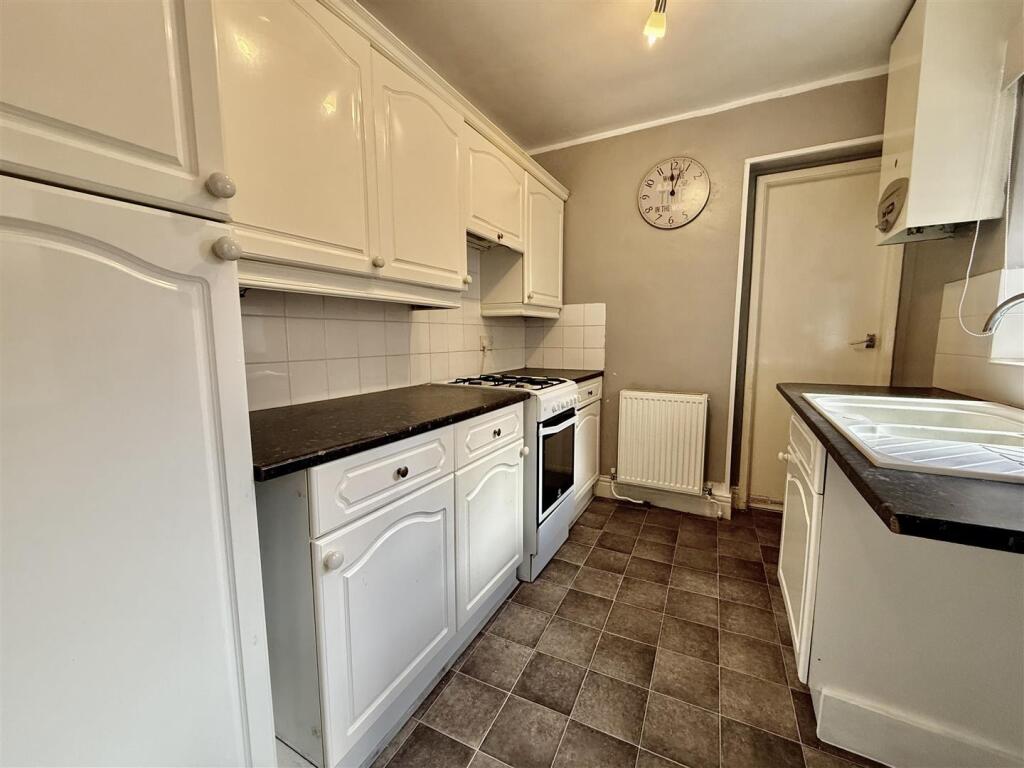 Apartment in Gateshead, Bensham - View 3