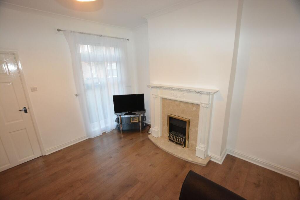 Apartment in Sheffield - More