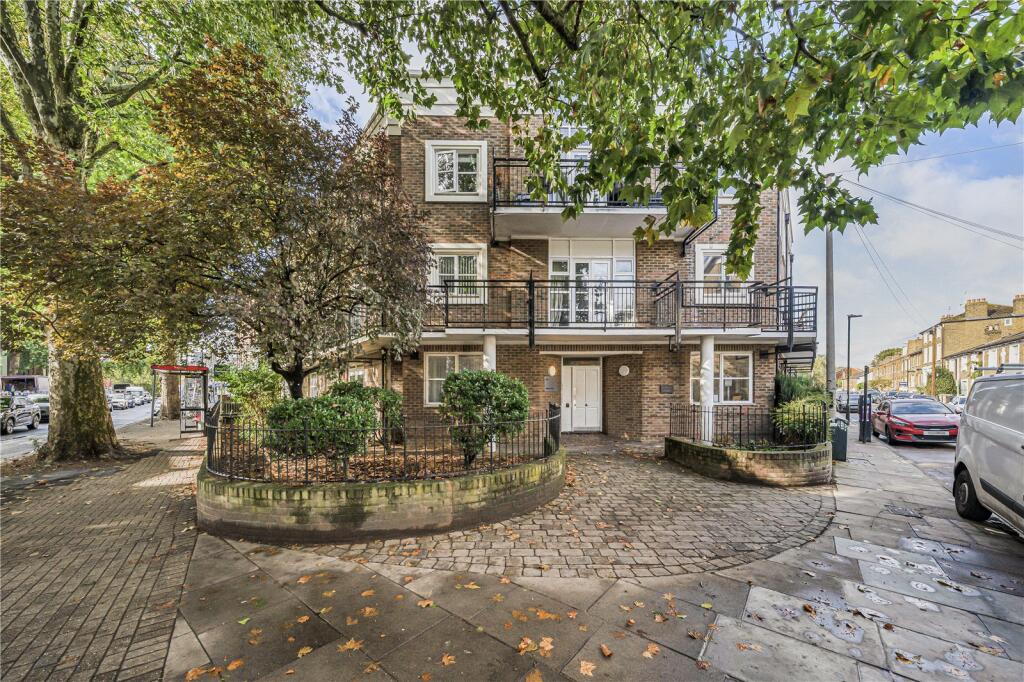 Main image of property: Carna Court, Richmond