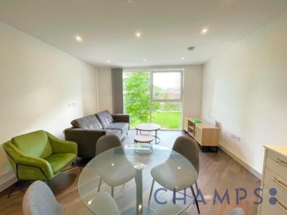 Apartment in Twickenham - More