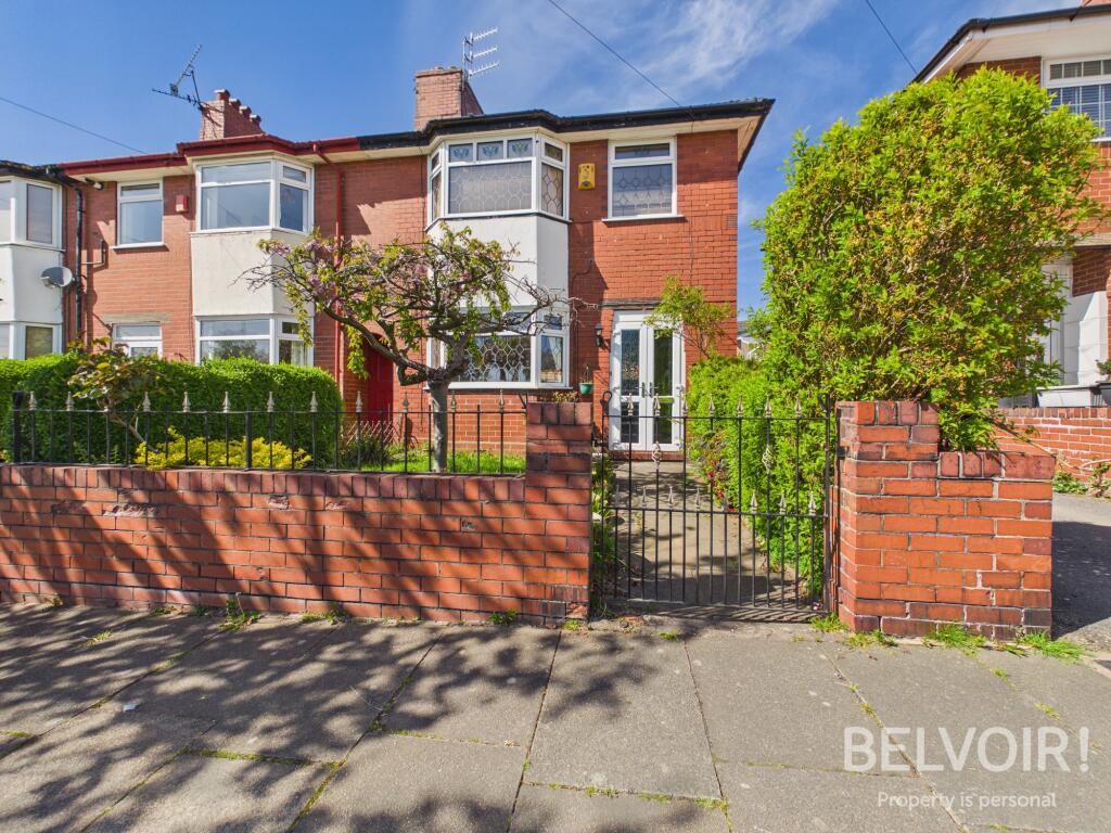 3-bed house on Ashlands Road, Newcastle Under Lyme, ST4, £185,000