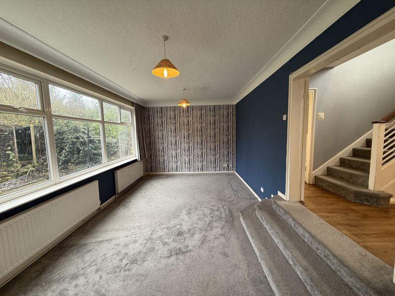 18 Castle Bank, Stafford photo 4