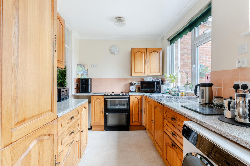 House in Bristol - View 3