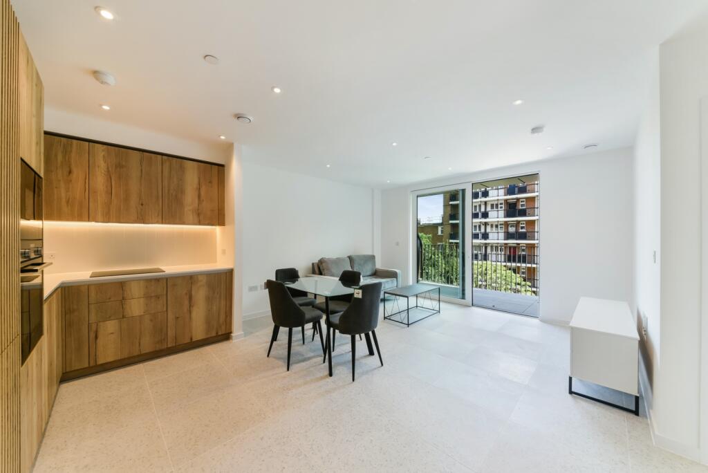 Apartment in London - View 3