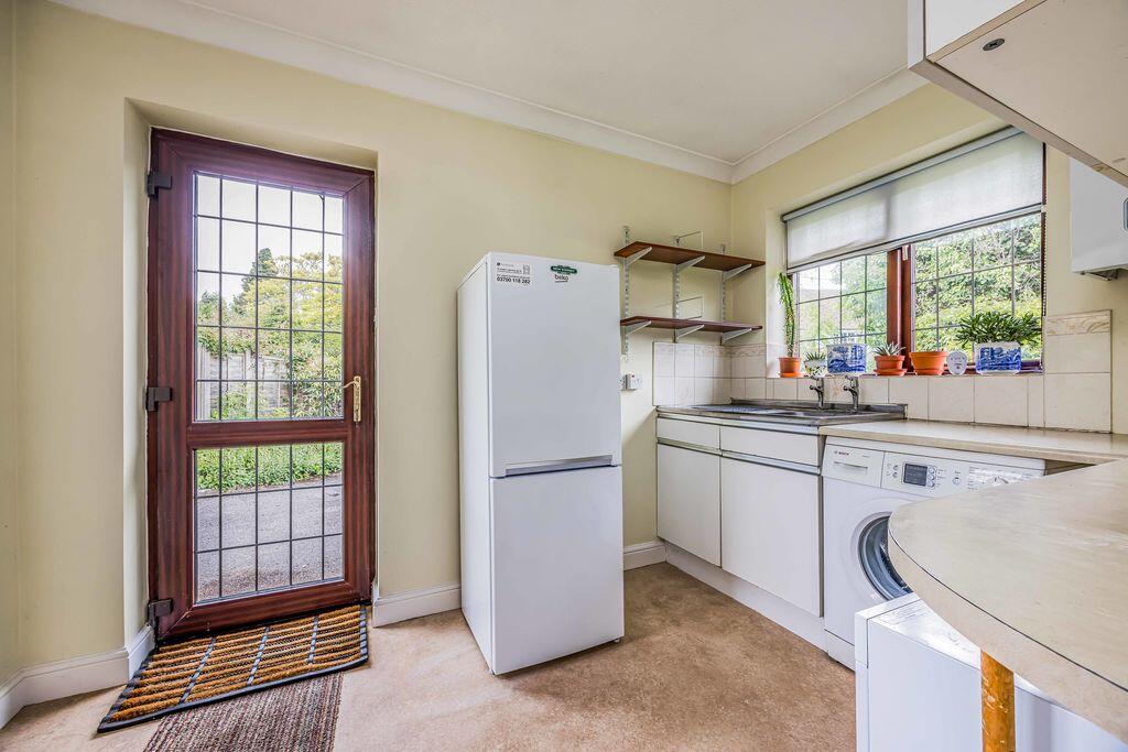 House in Havant, Warblington - More