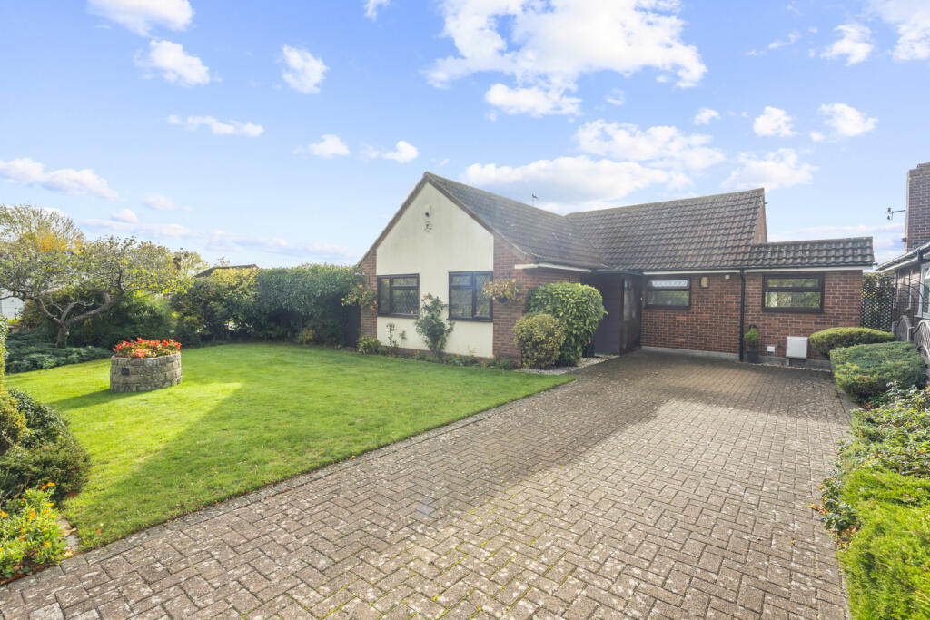 3-bed house on Wheatley Close, Sawbridgeworth, Hertfordshire, CM21, £600,000