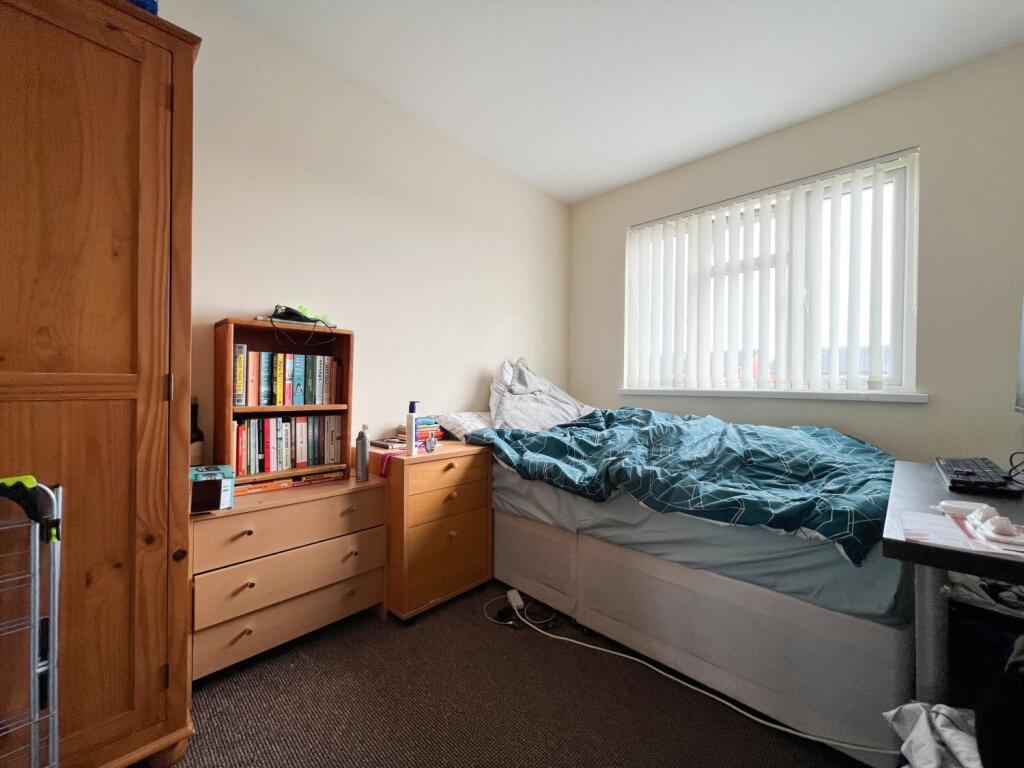House in Cardiff - More