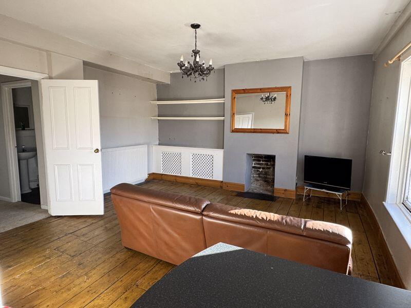 7 North Street, Wareham photo 2