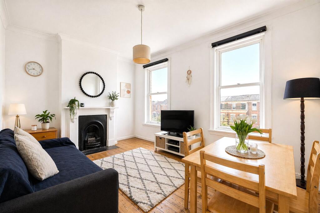 Main image of property: Tintern Street, London