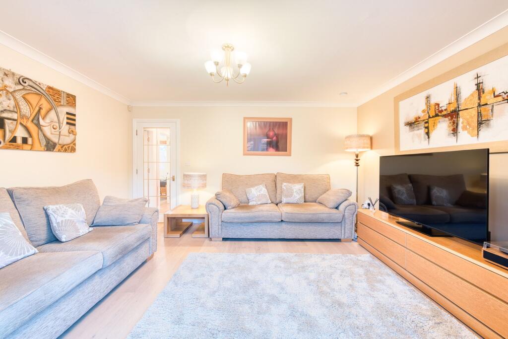 House in Edinburgh - View 5