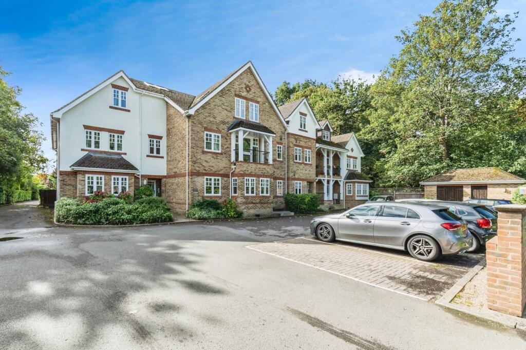Main image of property: Haven Court, Portsmouth Road, Esher, Surrey, KT10