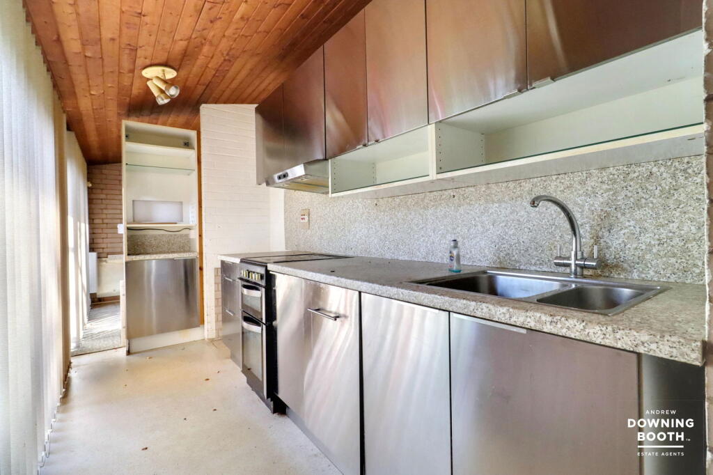 Additional image 9 of Chiptop, Park Lane, Bonehill, B78 3HY