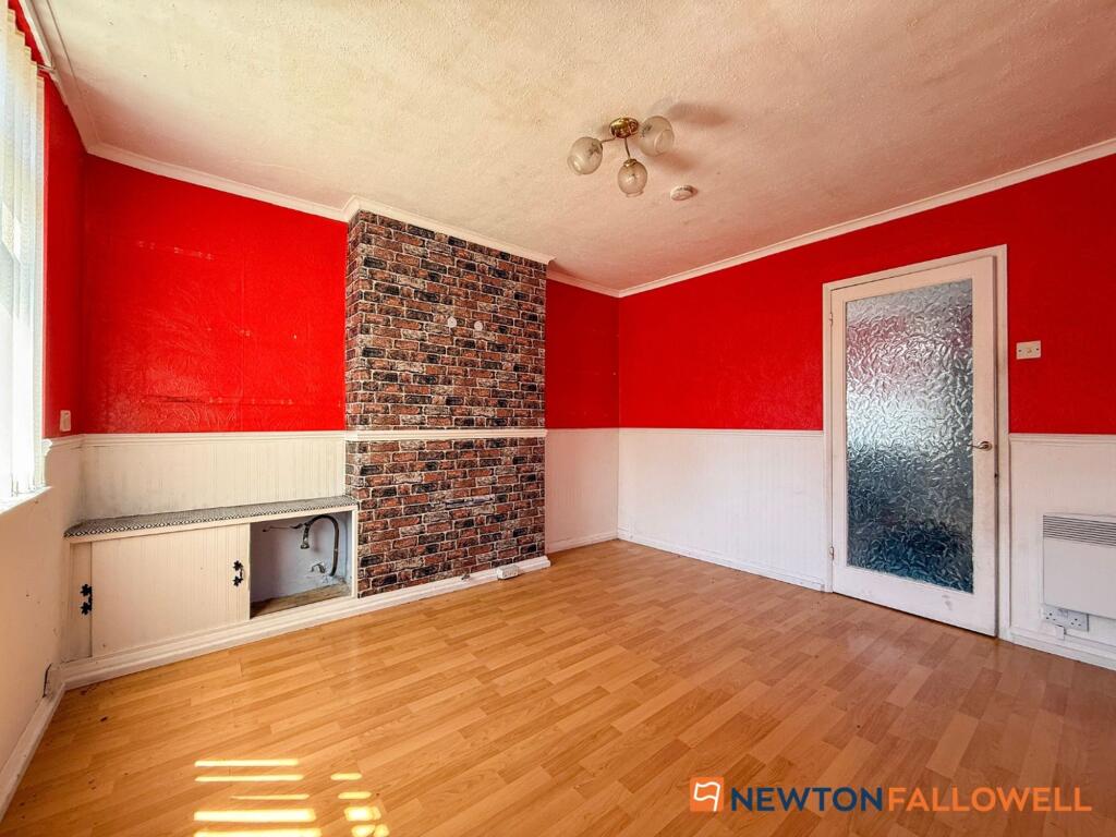 Mount Road, Balderton, NG24 - More