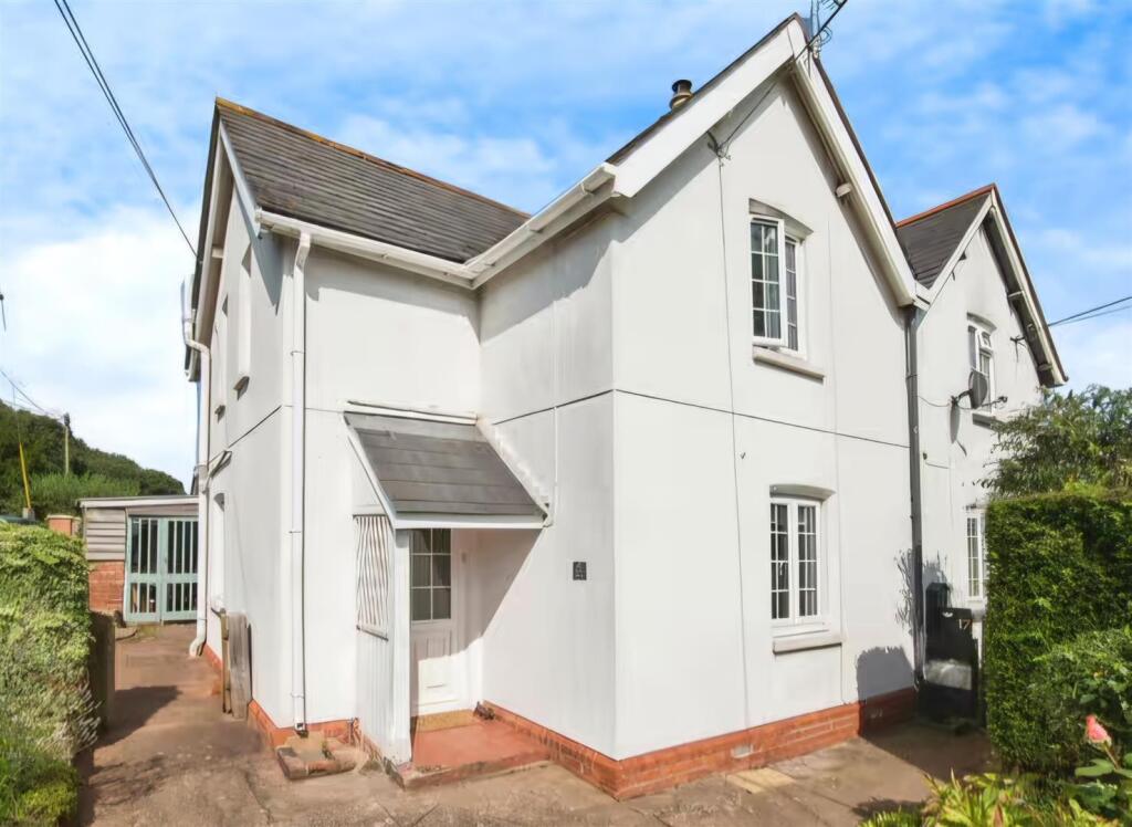 Main image of property: Clyst St George, Exeter