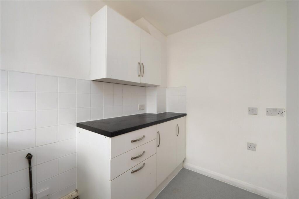 House in Whitstable, Thurston Park - View 4