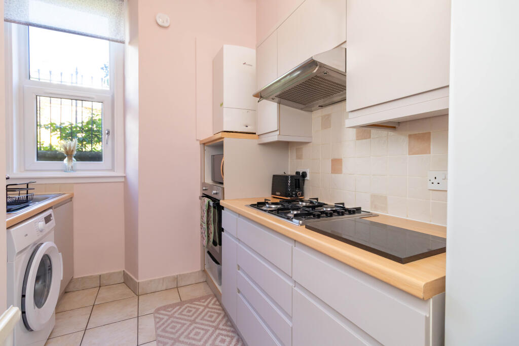 Apartment in Carnoustie, Angus - View 3