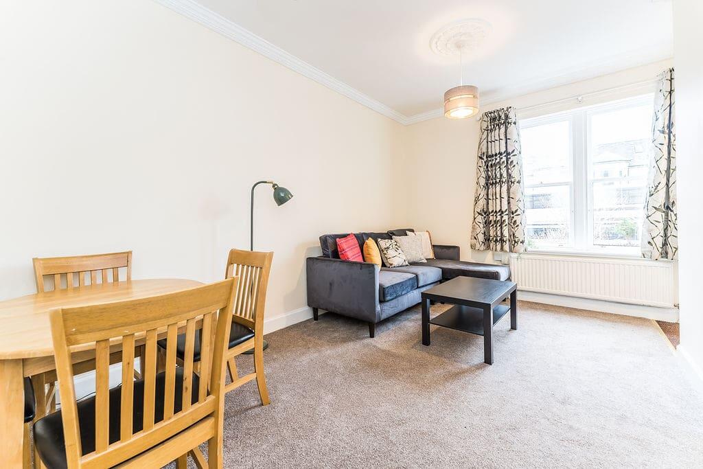 Main image of property: 1628L Mayfield Gardens, Edinburgh, EH9 2BX