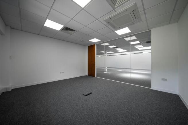 Spinnaker House First Floor Internal 11.jpg