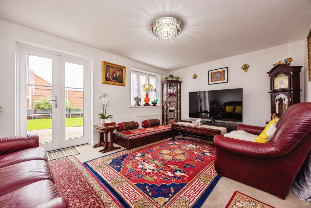 House in Aldershot, Gun Hill Park, North Town - More