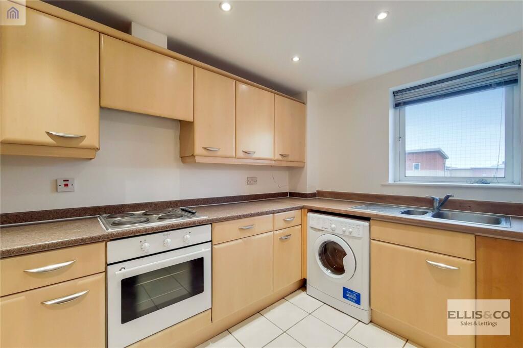 Main image of property: Forty Lane, Wembley Park, Middlesex, Greater London, HA9