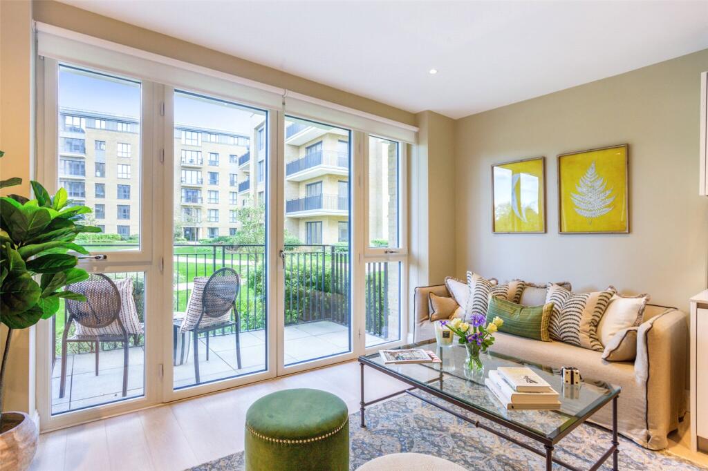 Apartment in London - More