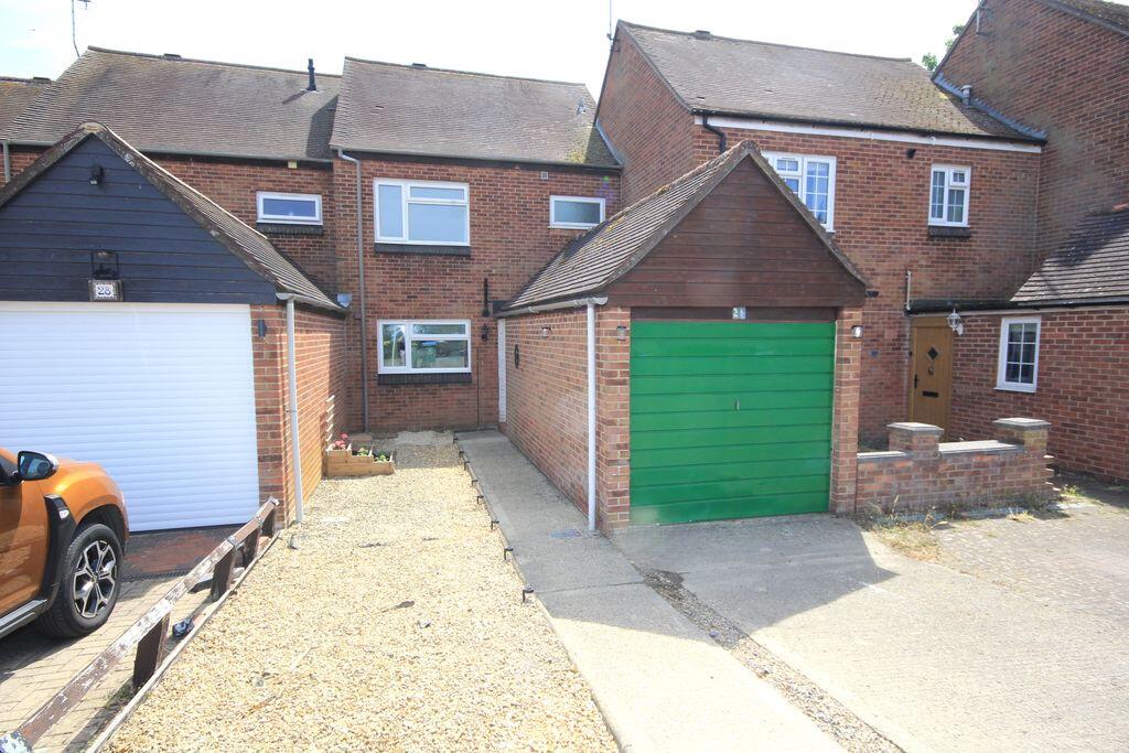 Main image of property: Long Crendon