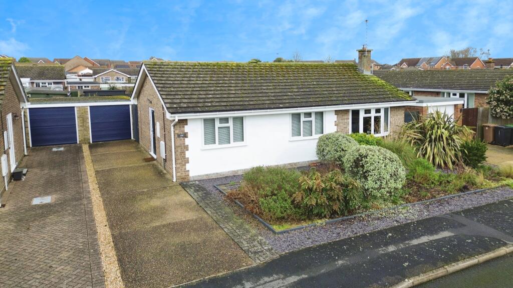 3-bed detached on Church Close, Quarrington, Sleaford, NG34, £300,000