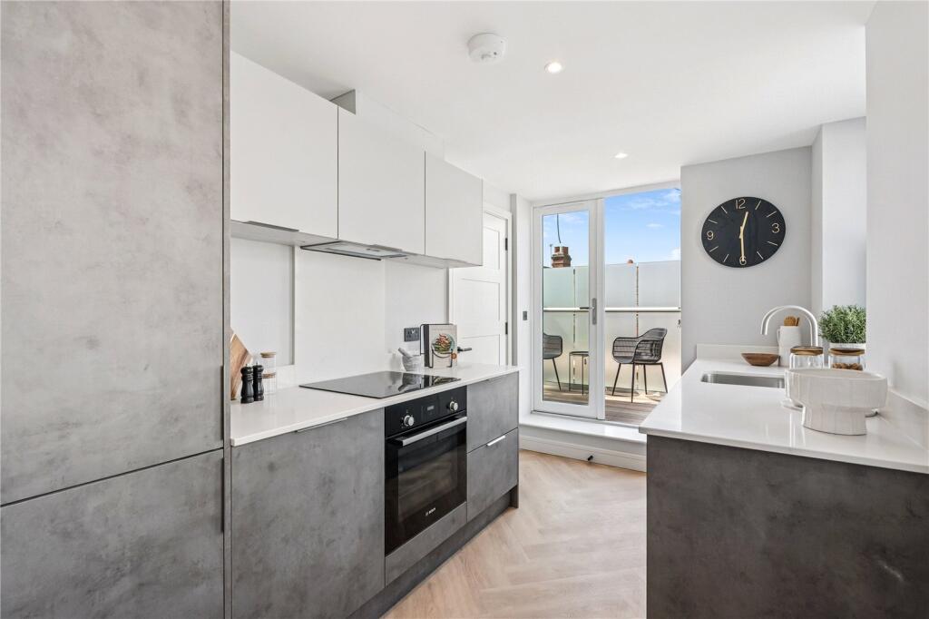 Franciscan Road, SW17 photo 4