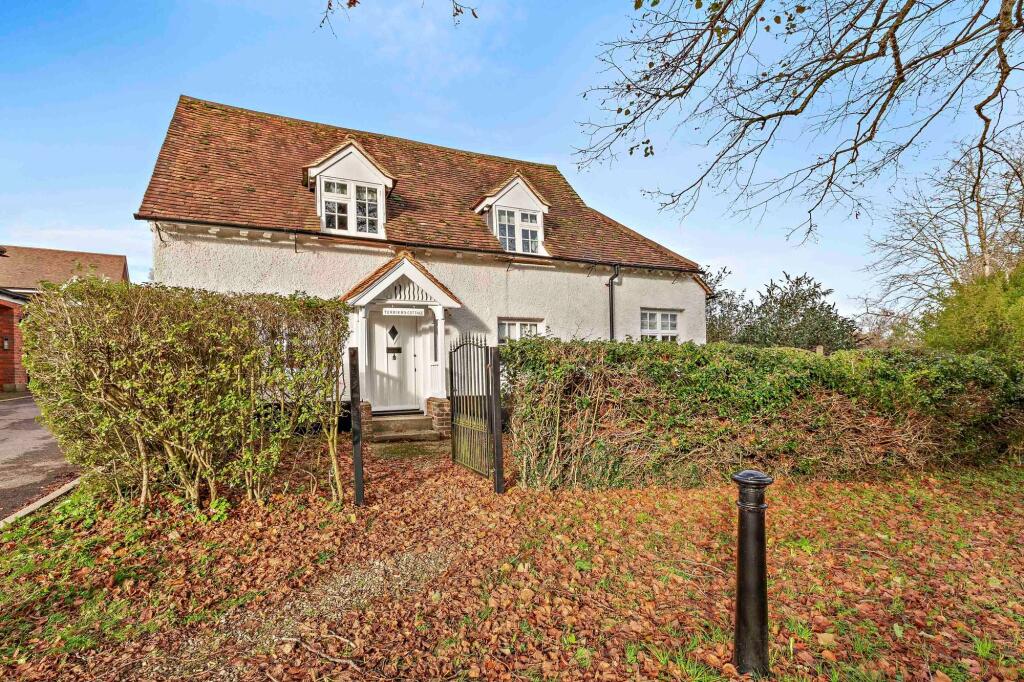 Main image of property: Amersham Road, High Wycombe, HP13