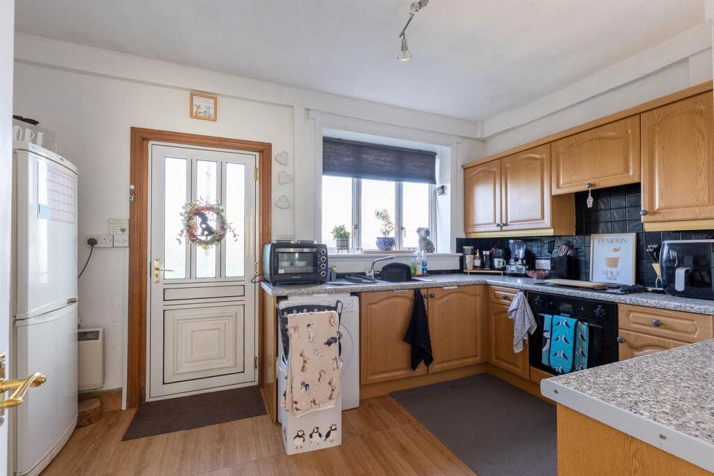 House in Newburgh, Mugdrum - View 5