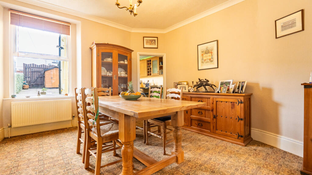45 Governors Road, Onchan, IM3 1AY photo 4