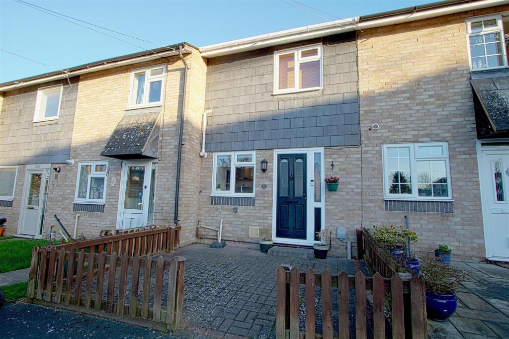 Main image of property: 26, Celandine Close, Billericay, Essex, CM12 0SU