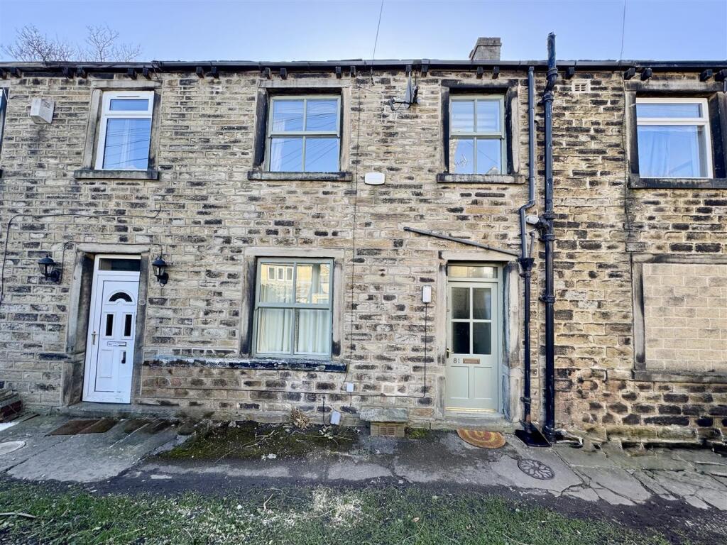 Main image of property: Westgate, Almondbury, Huddersfield, HD5 8XQ