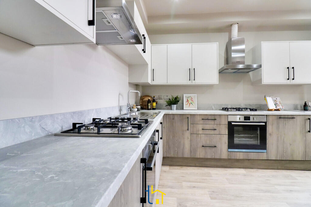 1 bedroom house share for rent