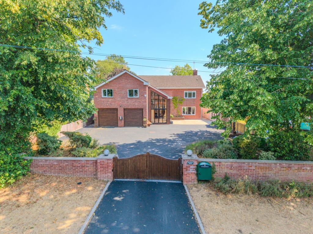 Main image of property: Station Road, Fladbury, WR10