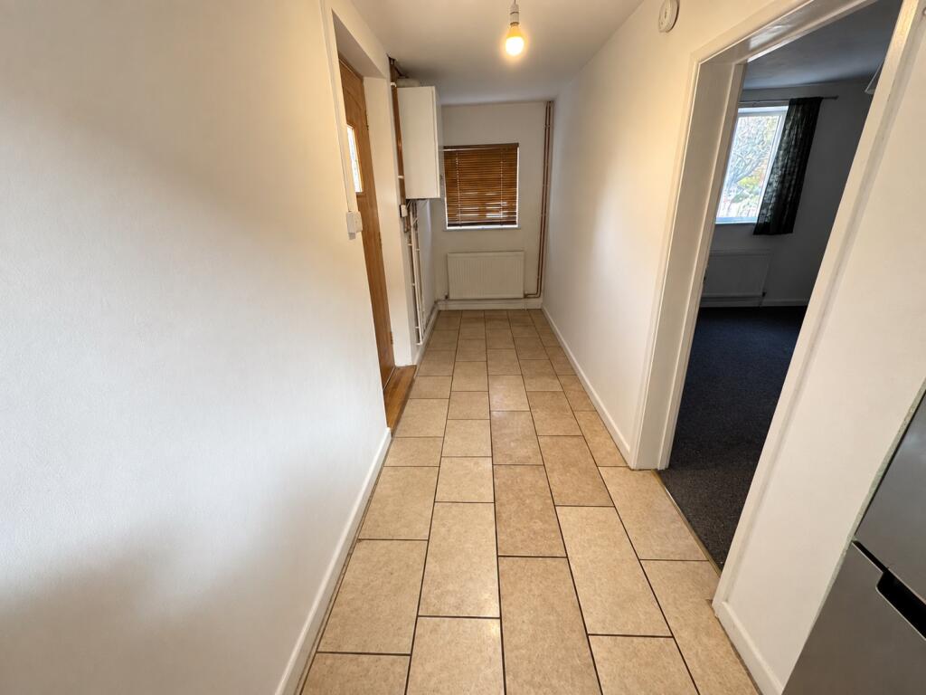 House in Taunton - View 3