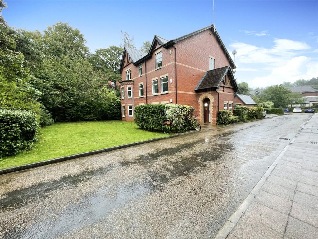 Main image of property: Park Avenue, Mossley Hill, Liverpool, Merseyside, L18