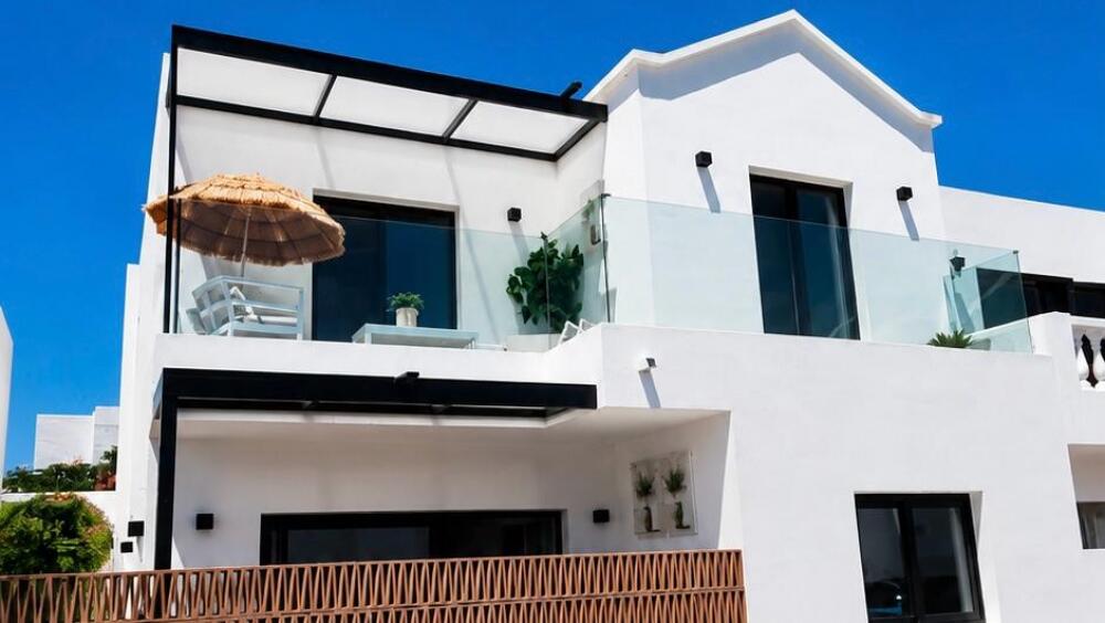 Main image of property: Canary Islands, Lanzarote, Playa Honda