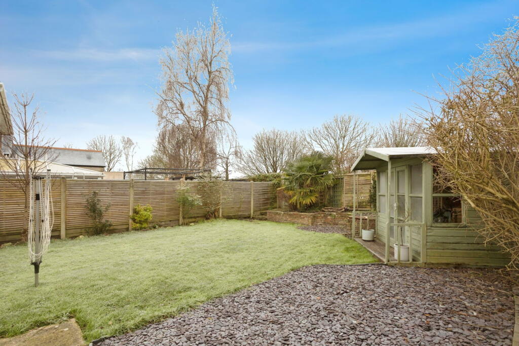 St Leonards Road, Horsham, West Sussex. image 4