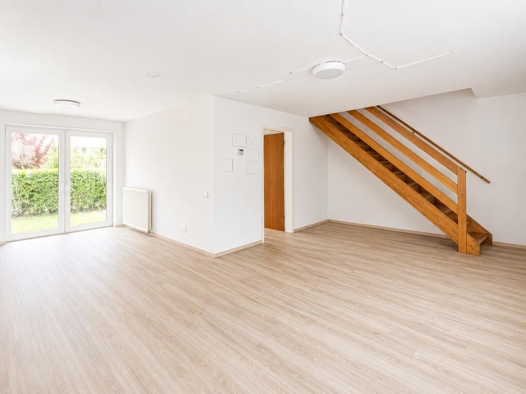 Manor Way, Chipping Sodbury, Bristol - View 2