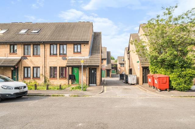 Main image of property: Stephenson Court, Slough
