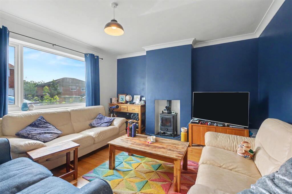 Ravenswood Road, Arnold, Nottingham photo 4
