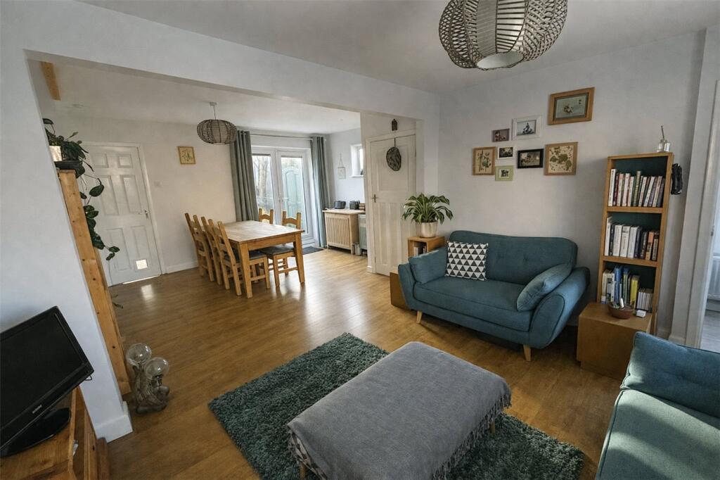 91 Harrington Street photo 3